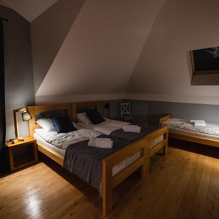 Gosciniec Ilzanka Bed & Breakfast ภายนอก รูปภาพ